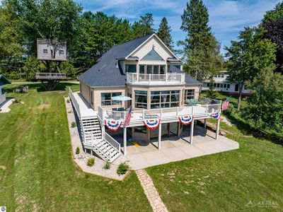4348 W Lakeside Dr