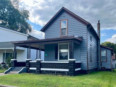 494 E Main St