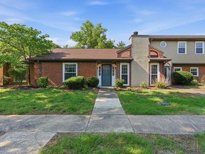 216 Highland Villa Cir