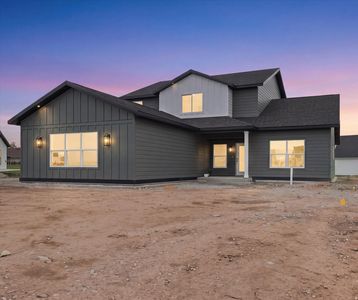 439 Tee Cir