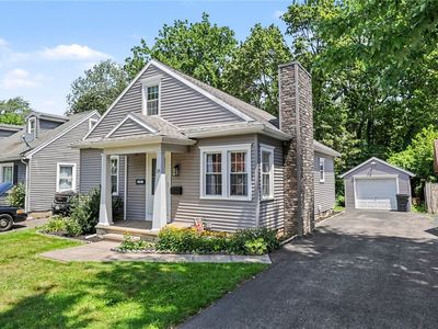 26 Surrey Rd