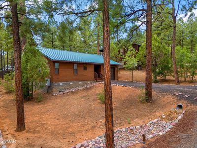 921 E Lauren Ct