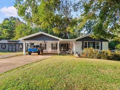 105 Hartwood Dr