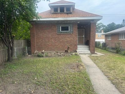 124 E 95th St