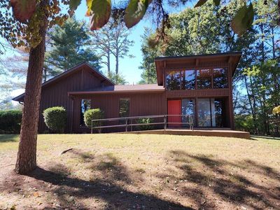 395 River Rd