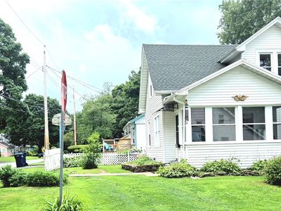 124 Breezeway Dr