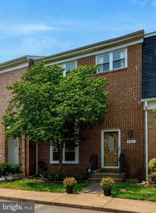 8501 Buckeye Ct