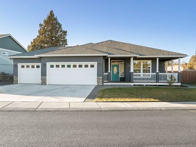3721 SW Tommy Armour Ln