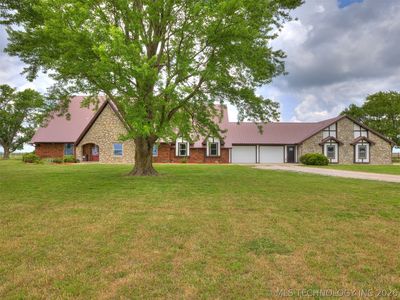 10417 E Highway 60