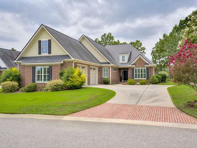 221 Summer Winds Cir