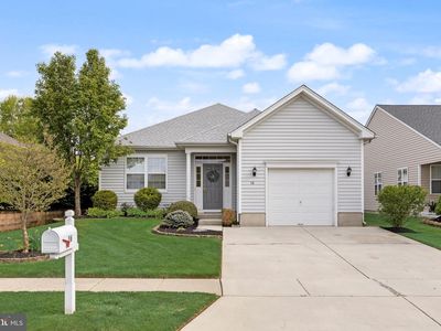 Property at 16 Fairfield Dr, Westampton, NJ