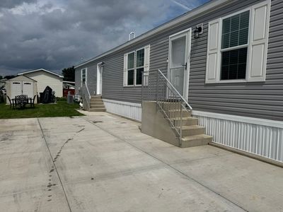 112 8th Ave