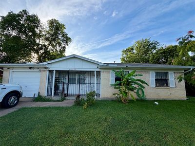 2329 Clover Ridge Dr