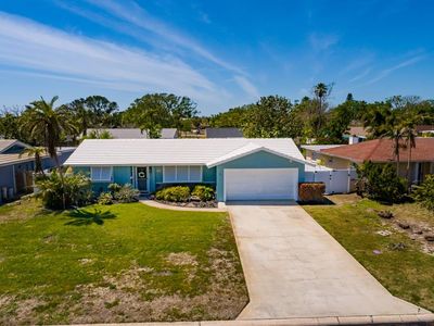2972 E Vina Del Mar Blvd