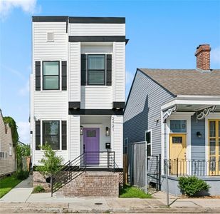 2121 Saint Andrew St