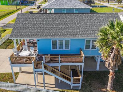 2895 Laguna Dr