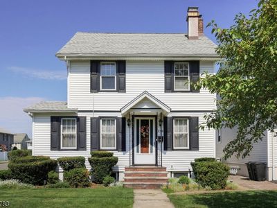 298 Hemlock Ave