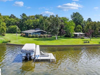 3748 E Duck Lake Rd