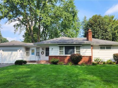 27 Loderdale Rd