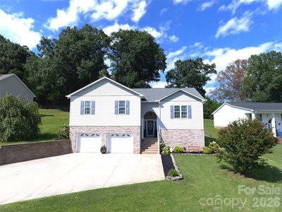 2135 Olde Farm Rd
