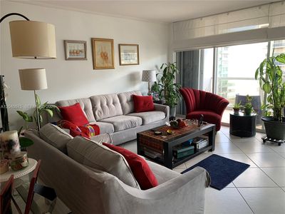 5700 Collins Ave APT 12N