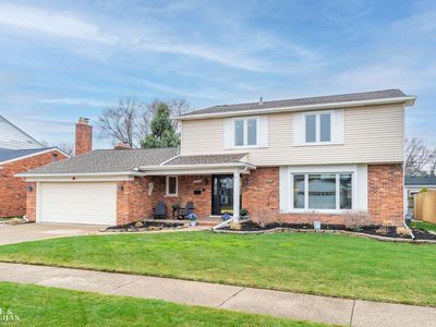 23275 N Rosedale Ct