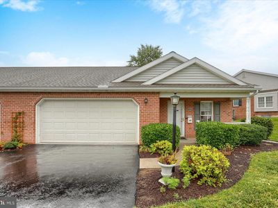 12 Creek Bank Dr