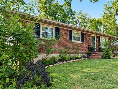 2437 Butternut Hill Ct
