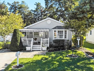 26 Delford Rd N
