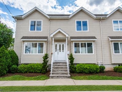 1 Dawson Ave