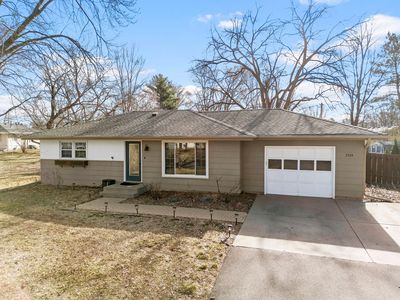 7988 Nancy Dr