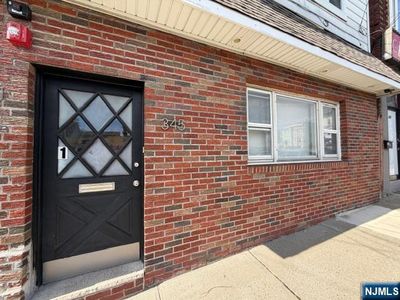 345 Lanza Ave