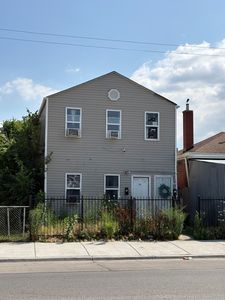 253 W 43rd St