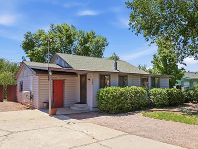 303 W Roundup Rd