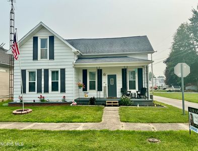 100 E Market St