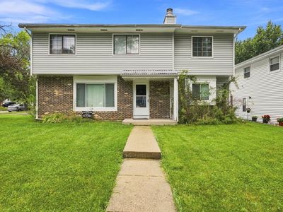 2714 Lydia St