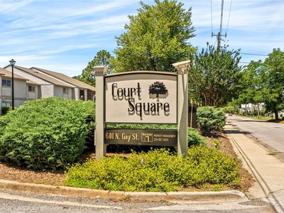 601 N Gay St APT D201