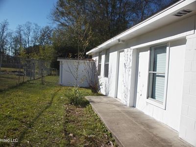 12011 Three Rivers Rd