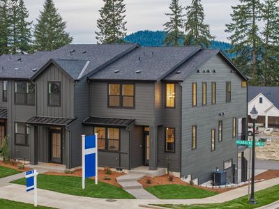 4701 NW Camas Meadows Dr