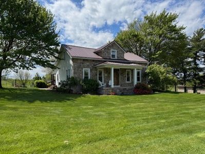 1634 Perry Hwy