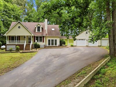212 Derby Ct