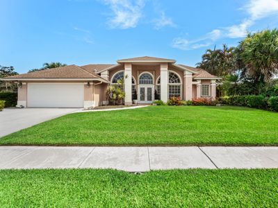 157 Monterey Way