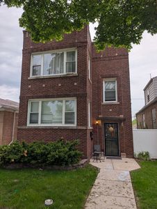 554 E 103rd Pl