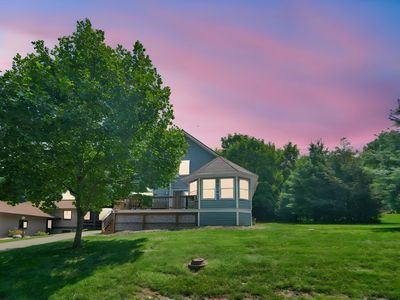 748 King Beach Dr