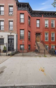 222 Patchen Ave