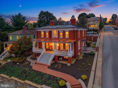 104 Church St