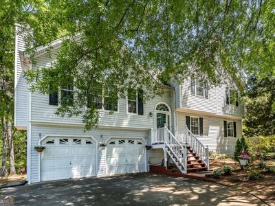 13 Greystone Ln NW