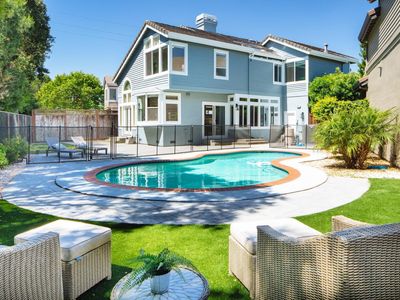 4 Spanish Bay Court