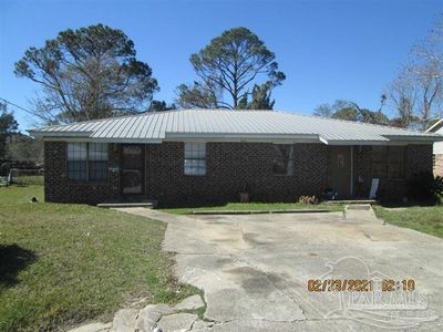 925 Bremen Ave #A & B