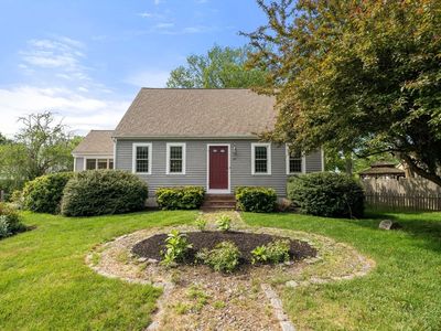 24 Merritt Ln